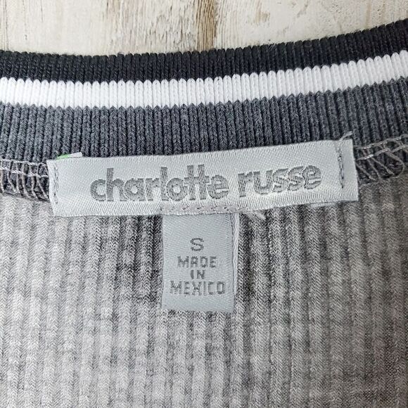 Charlotte Russe Paris Ribbed Tee Shirt Gray Size Small - Picture 3 of 8